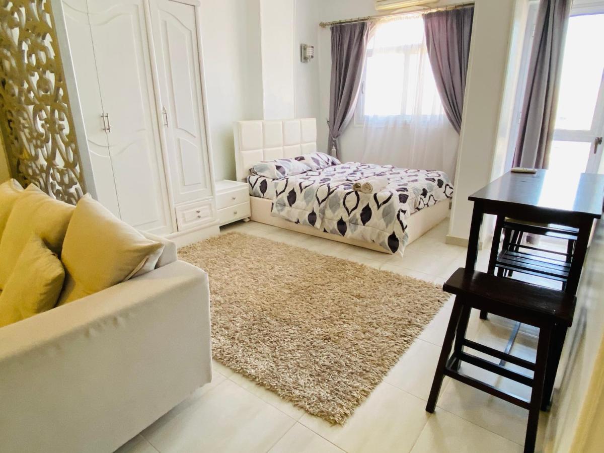 Marilyn Studio With Sea View Wi Fi Hurghada Exterior photo