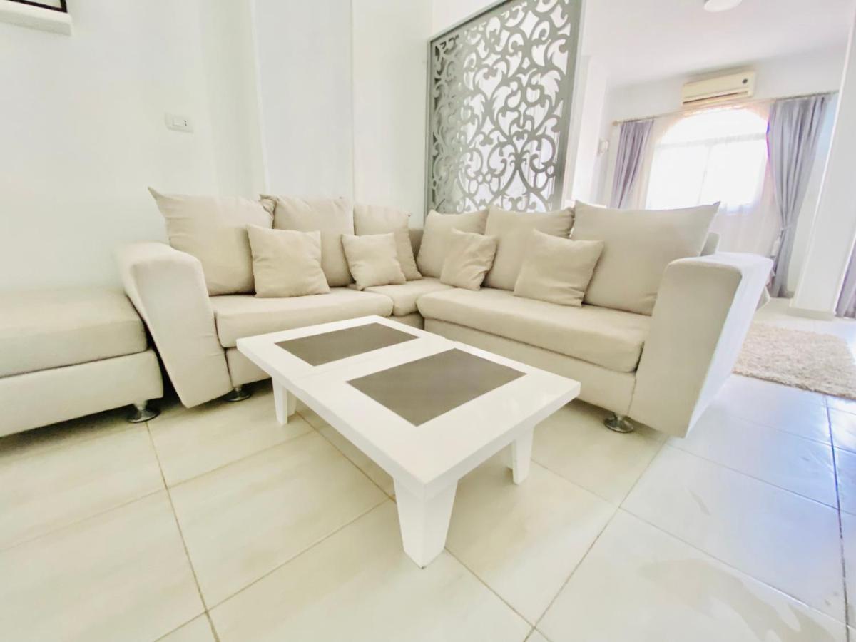 Marilyn Studio With Sea View Wi Fi Hurghada Exterior photo